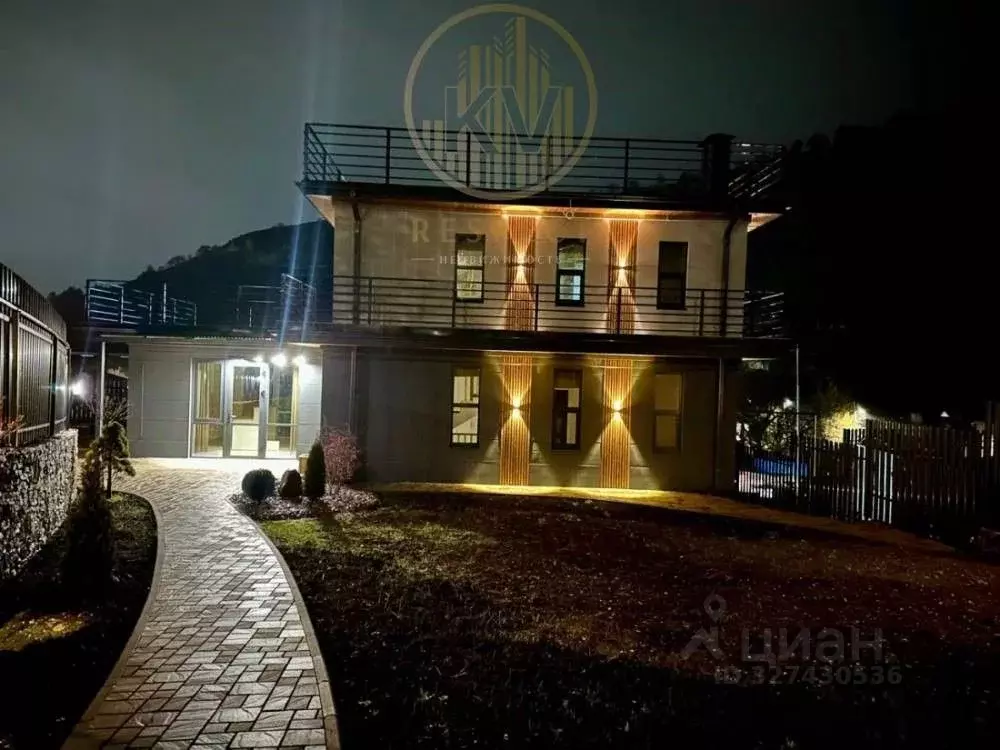 Коттедж в Ставропольский край, Кисловодск ул. Войкова, 92Д (323 м) - Фото 1