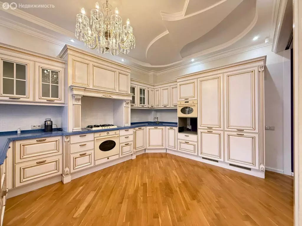 3-комнатная квартира: Нальчик, улица Тарчокова, 25Б (160 м) - Фото 2