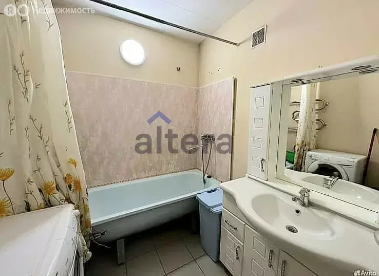 3-комнатная квартира: Казань, улица Новоселья, 6 (85 м) - Фото 1