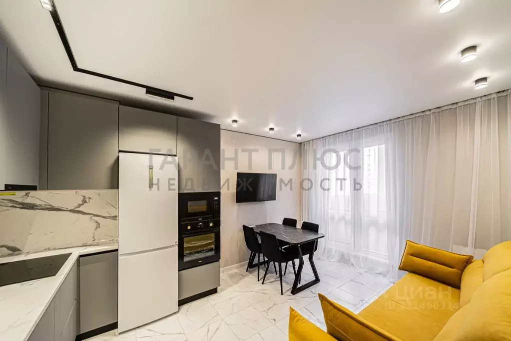 2-к кв. Липецкая область, Липецк ул. А.Г. Стаханова, 77к2 (58.0 м) - Фото 2