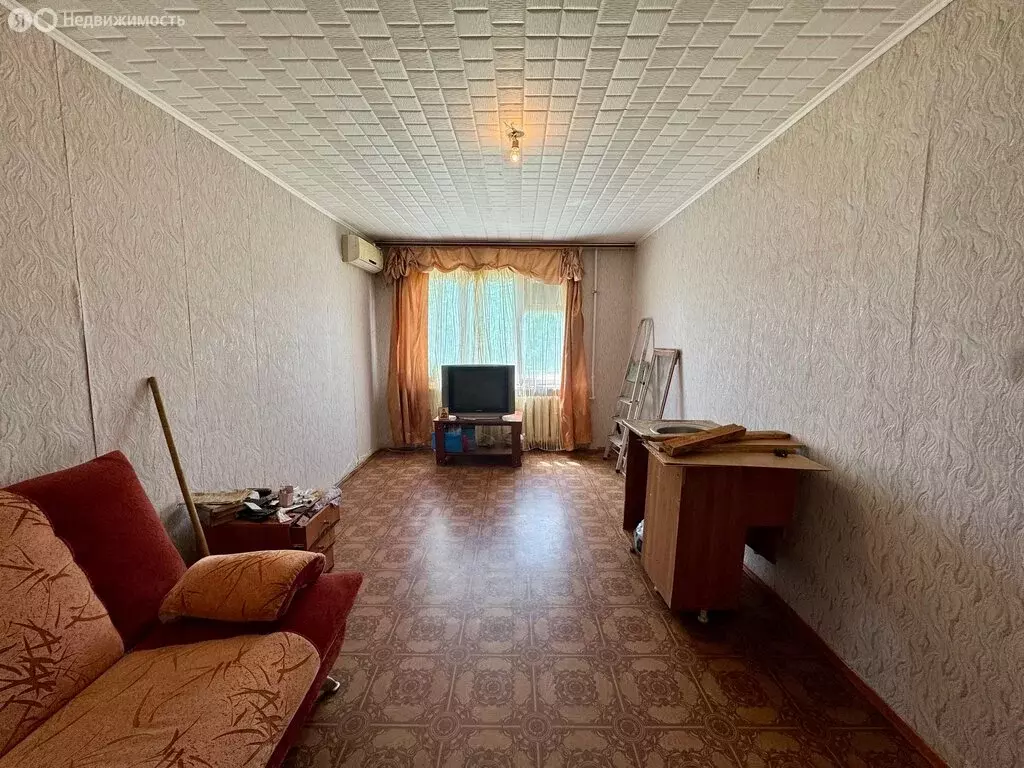 3-комнатная квартира: Волгоград, улица Фадеева, 41 (61.8 м) - Фото 0