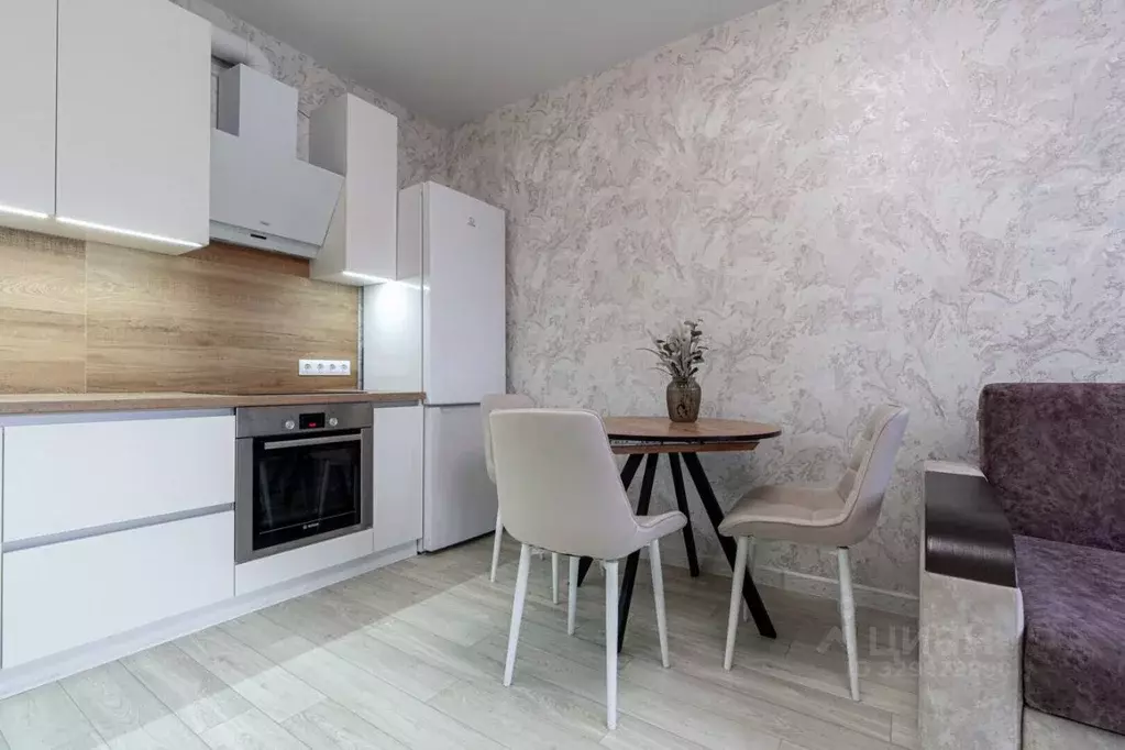 2-к кв. Татарстан, Казань ул. Академика Губкина, 12Б (54.4 м) - Фото 2