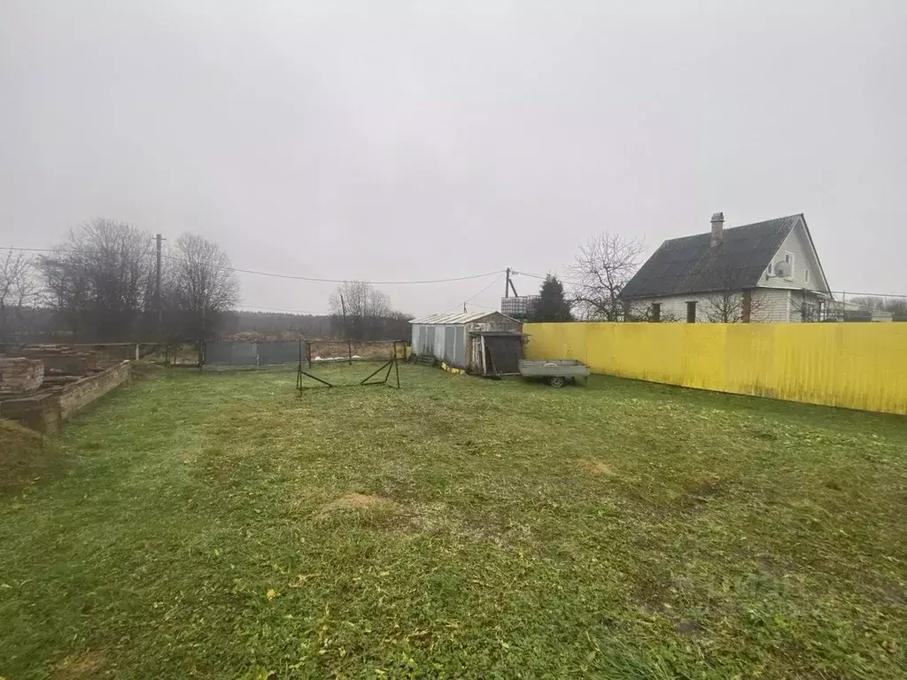 Участок в Ленинградская область, Лужский район, Скребловское с/пос, д. ... - Фото 1