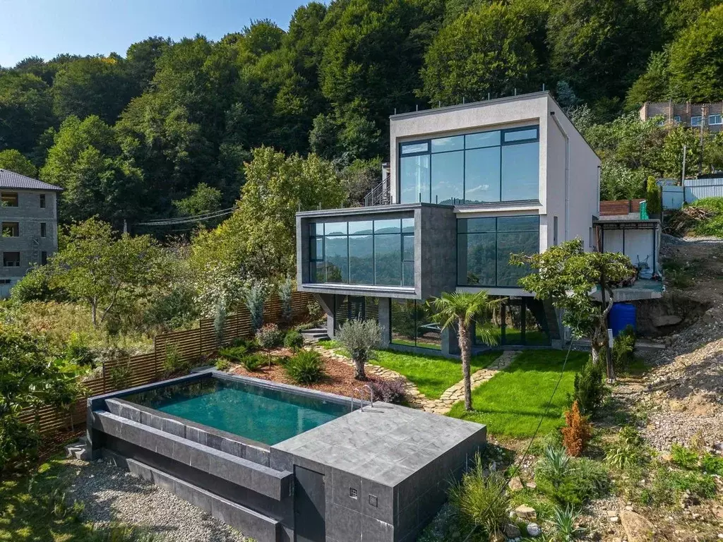 Дом в Краснодарский край, Сочи городской округ, с. Каштаны ул. ... - Фото 2