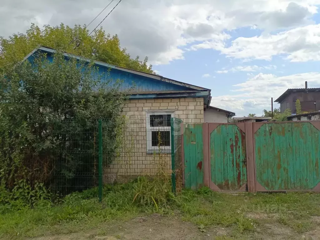 Дом в Челябинская область, пос. Увельский ул. Горького, 37 (68 м) - Фото 1