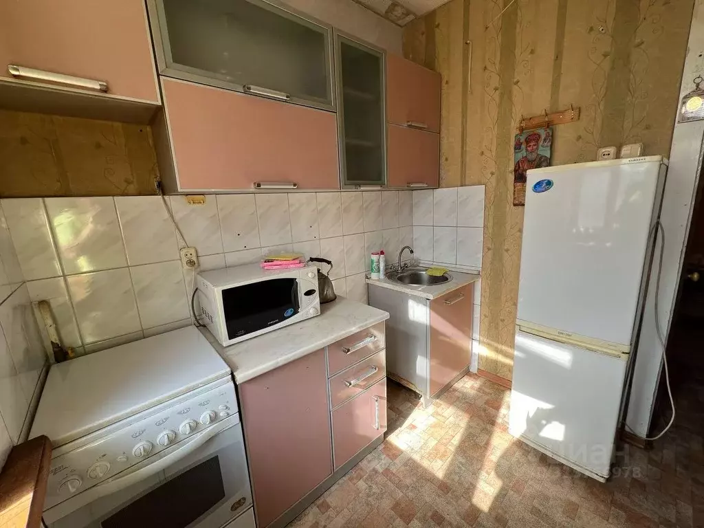 2-к кв. Волгоградская область, Волгоград ул. 95-й Гвардейской Дивизии, ... - Фото 0