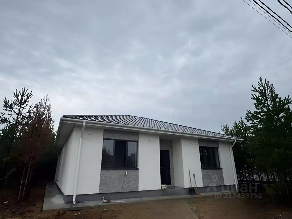 Дом в Свердловская область, Белоярский муниципальный округ, с. ... - Фото 1