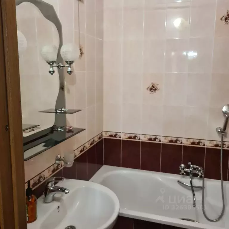 3-к кв. Северная Осетия, Владикавказ просп. Доватора, 246 (71.0 м) - Фото 1