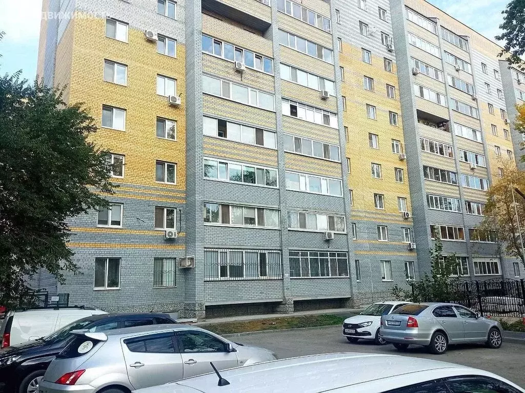 3-комнатная квартира: Тюмень, улица Самарцева, 32 (64 м), Купить квартиру в  Тюмени, ID объекта - 30069270338