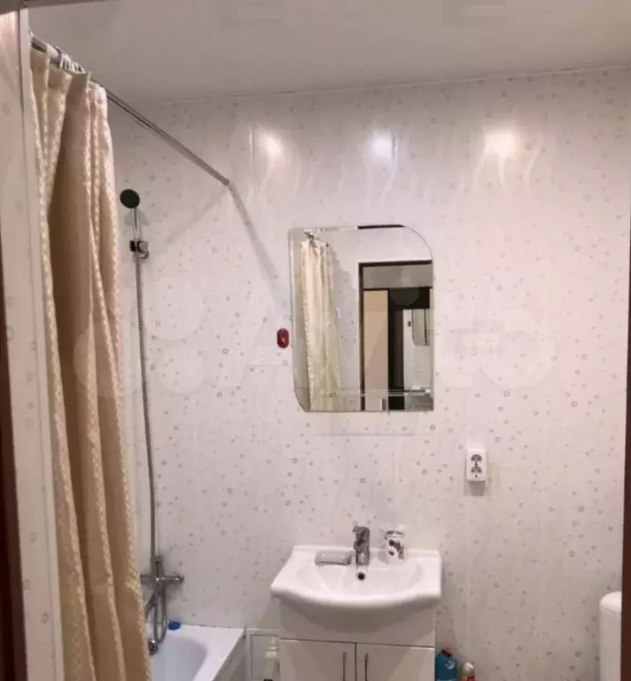 Апартаменты-студия, 13,8 м, 3/3 эт. - Фото 1
