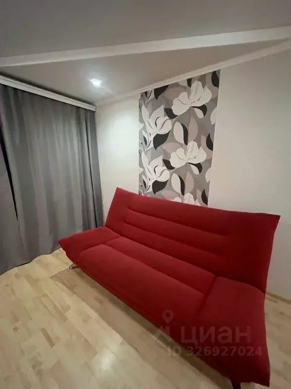2-к кв. Псковская область, Великие Луки просп. Ленина, 61 (68.0 м) - Фото 1