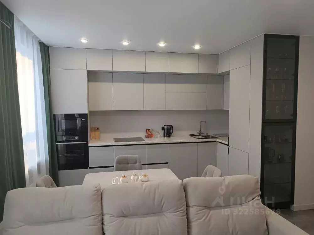 1-к кв. Тюменская область, Тюмень ул. Мельникайте, 2к18 (54.0 м) - Фото 1