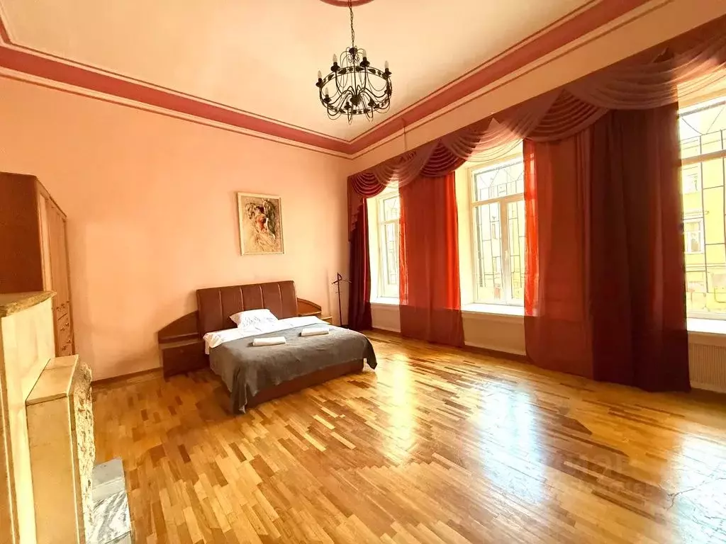 5-к кв. Санкт-Петербург Гороховая ул., 46 (150.0 м) - Фото 0