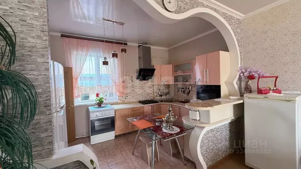 Дом в Липецкая область, Добровский муниципальный округ, с. Кореневщино ... - Фото 1