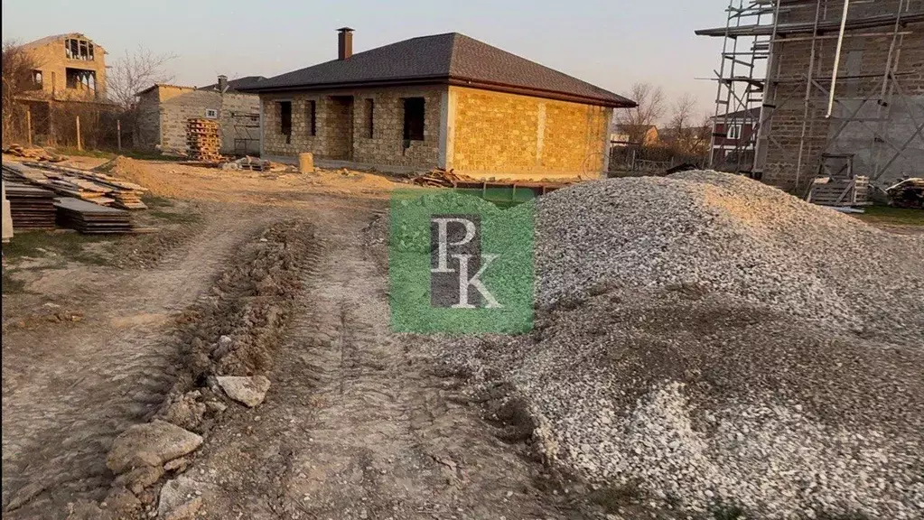 Дом в Севастополь с. Полюшко, ул. Бульварная (140 м) - Фото 1