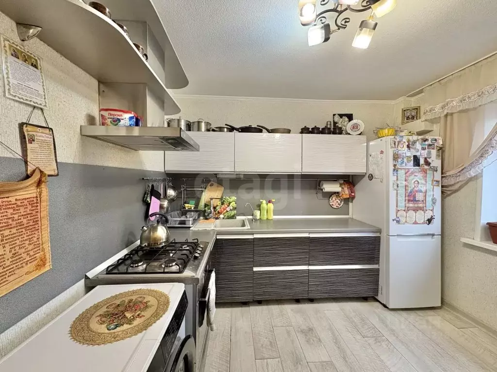 2-к кв. Коми, Сыктывкар Первомайская ул., 36 (50.0 м) - Фото 2