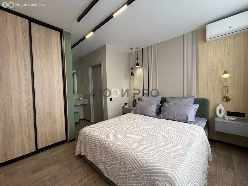 3-комнатная квартира: Саратов, 4-й Волжский проезд, 20 (65 м) - Фото 1