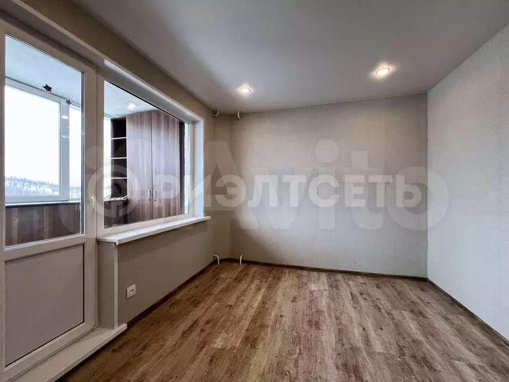 3-к. квартира, 52,1 м, 3/9 эт. - Фото 1