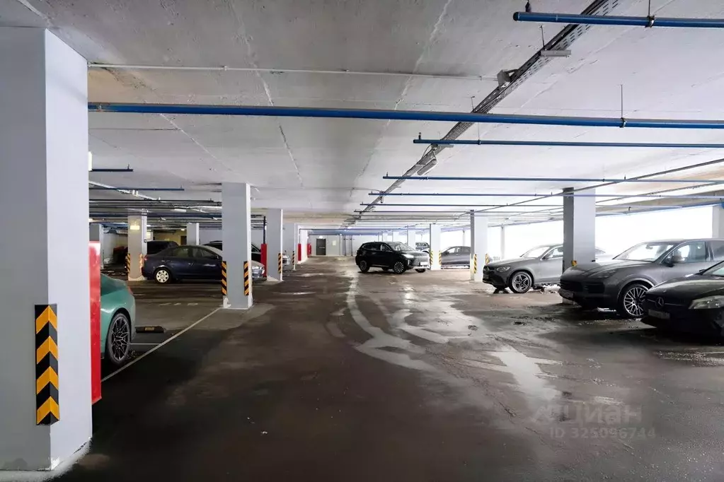 Гараж в Москва Нижняя Красносельская ул., 35С6 (11 м) - Фото 1