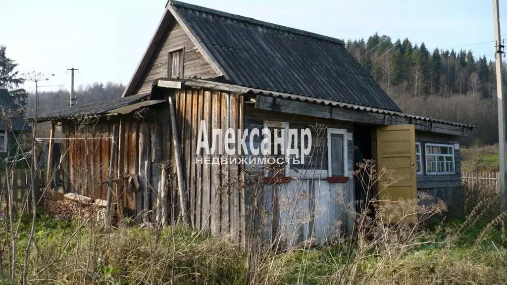 Дом в Ленинградская область, Подпорожский район, Винницкое с/пос, с. ... - Фото 1