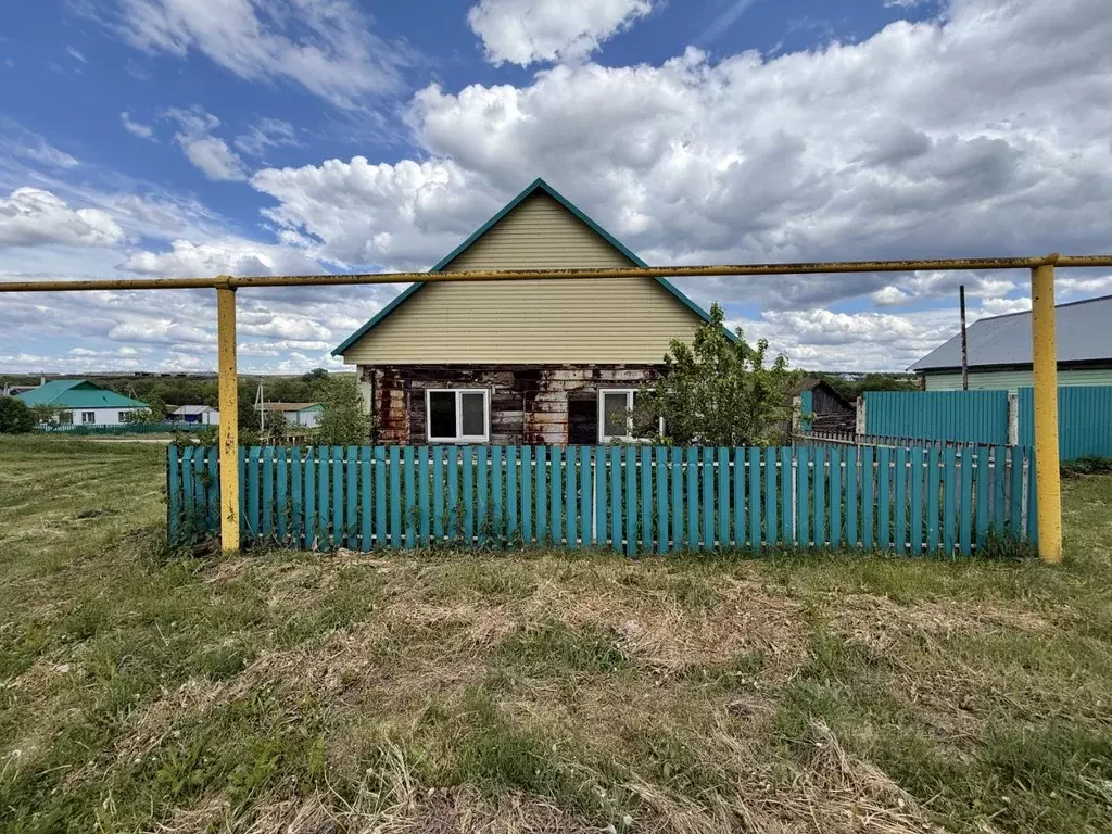Дом в Самарская область, Исаклинский район, Большое Микушкино с/пос, ... - Фото 2