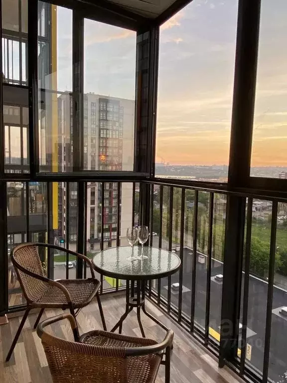 Студия Иркутская область, Иркутск ул. 4-я Советская, 30 (40.0 м) - Фото 1