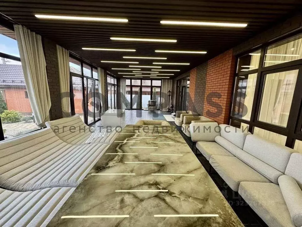 Дом в Белгородская область, Корочанский район, Мелиховское с/пос, с. ... - Фото 2