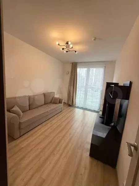 1-к. квартира, 35,6 м, 5/15 эт. - Фото 1