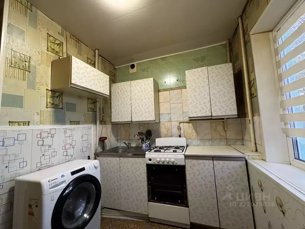 3-к кв. Калужская область, Калуга Тарутинская ул., 186 (49.7 м) - Фото 1