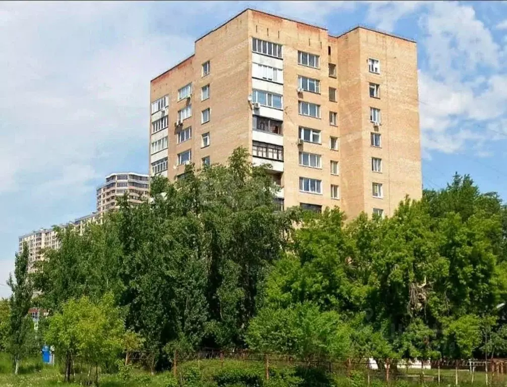 3-к кв. Тюменская область, Тюмень ул. Мельникайте, 119 (92.4 м) - Фото 1