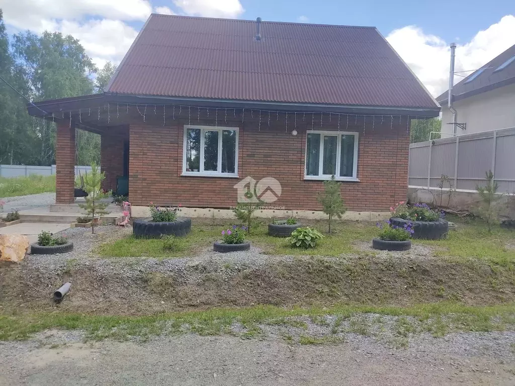 Дом в Новосибирская область, Мошковский район, пос. Октябрьский ул. ... - Фото 1