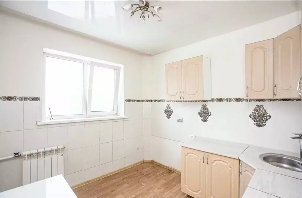 3-к кв. Кемеровская область, Кемерово Советская ул., 1 (65.5 м) - Фото 2