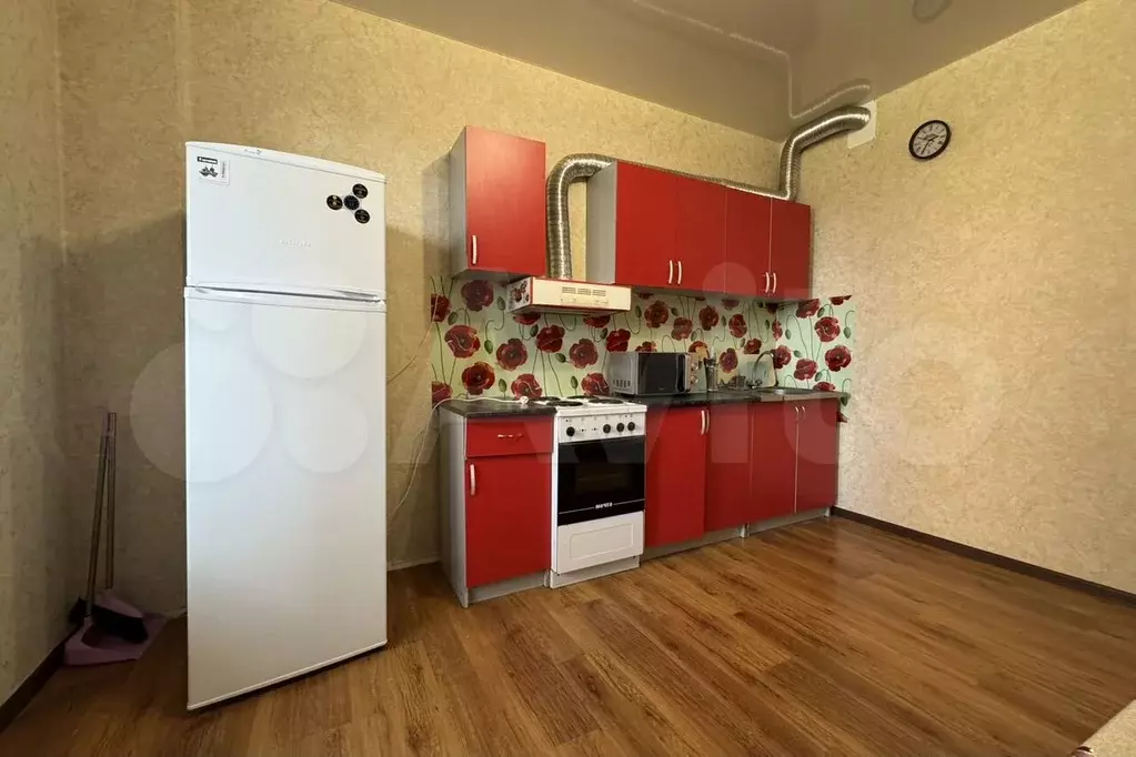 2-к. квартира, 60 м, 3/10 эт. - Фото 1