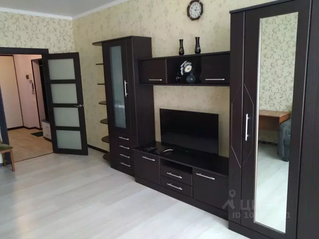 1-к кв. Краснодарский край, Горячий Ключ Псекупская ул., 54 (45.0 м) - Фото 0