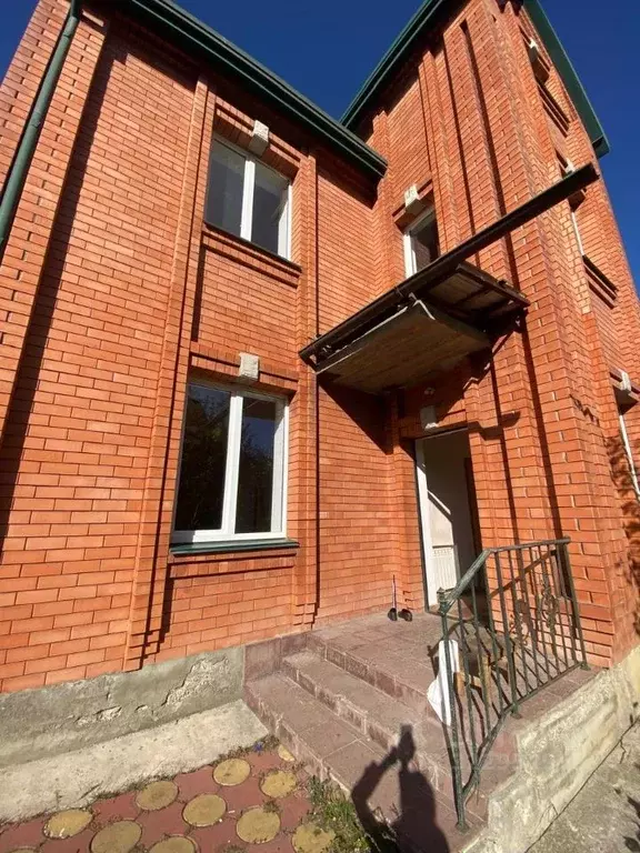 Дом в Ставропольский край, Ставрополь № 33 мкр, ул. Пазарджикская (184 ... - Фото 2