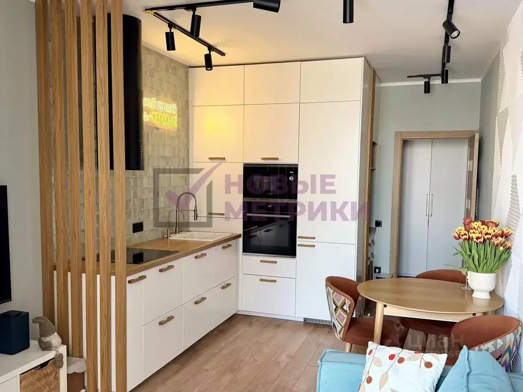 2-к кв. Санкт-Петербург ул. Лидии Зверевой, 9к2 (70.0 м) - Фото 1