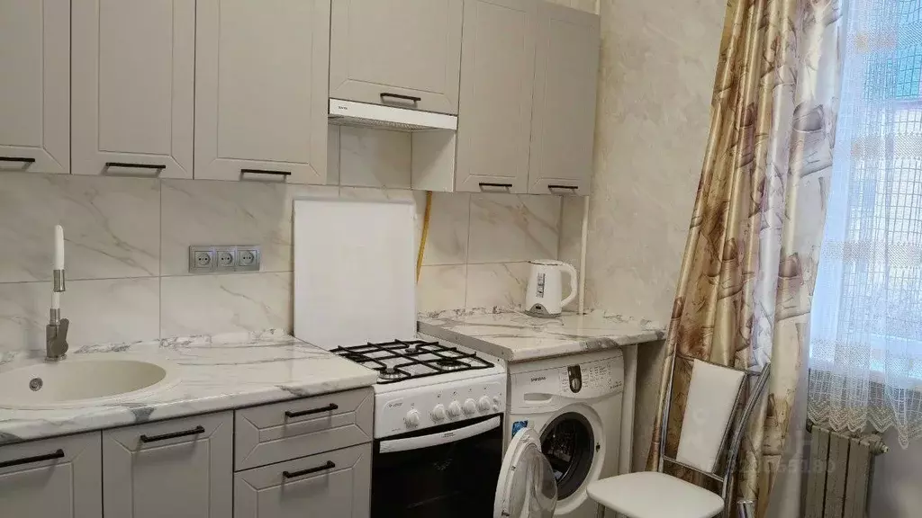 2-к кв. Севастополь ул. Дмитрия Ульянова, 16 (55.0 м) - Фото 1