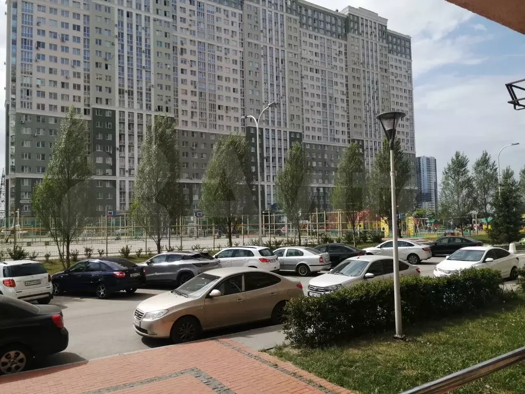 Комната 40 м в 1-к., 15/24 эт. - Фото 0