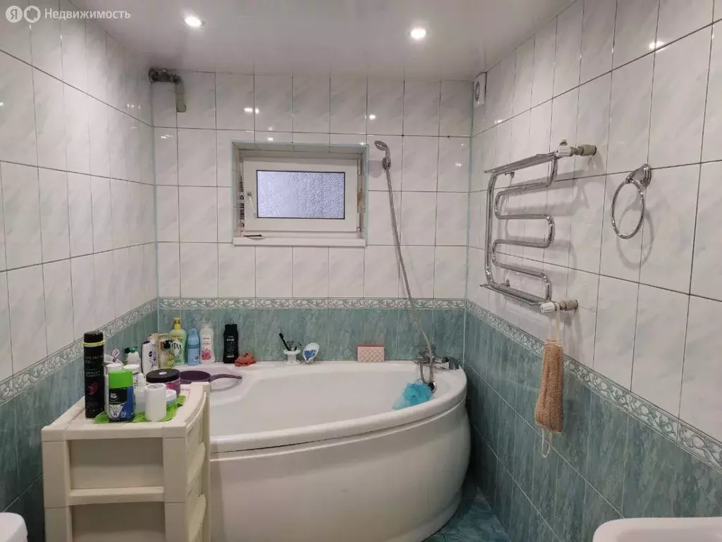 Дом в Уютное, улица Юрия Гагарина, 44А (160 м) - Фото 1