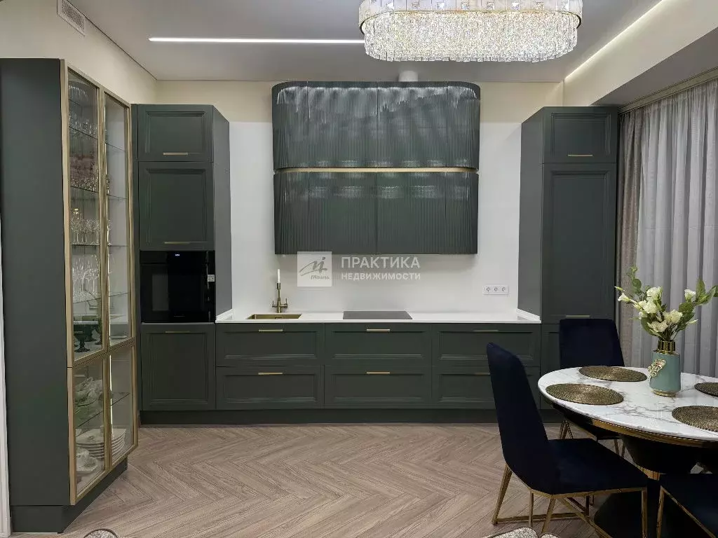 Продается 3-комнатная квартира - Фото 1