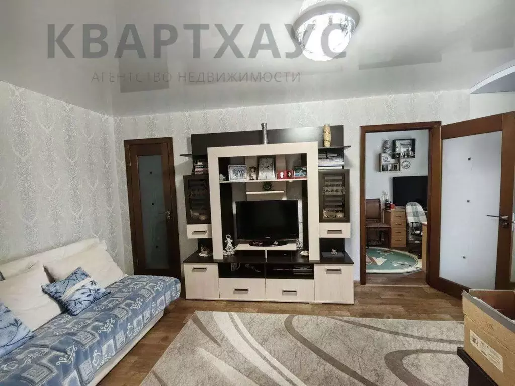 2-к кв. Волгоградская область, Волгоград ул. Маршала Еременко, 156 ... - Фото 0