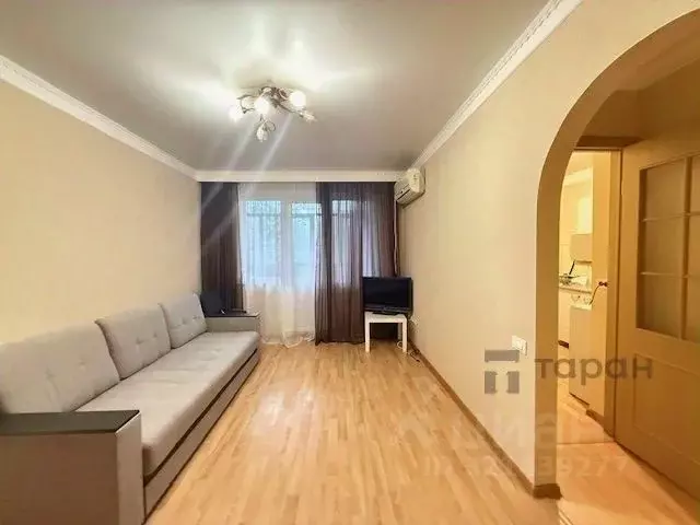 1-к кв. Челябинская область, Челябинск ул. Володарского, 15 (33.0 м) - Фото 0