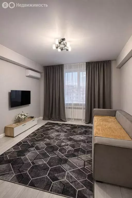 1-комнатная квартира: Махачкала, проспект Насрутдинова, 57 (45 м) - Фото 2