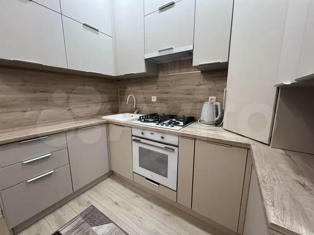 1-к. квартира, 35 м, 3/18 эт. - Фото 0