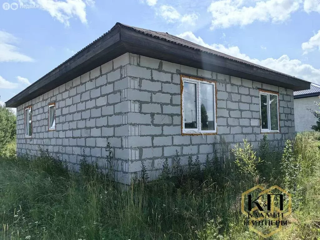 Дом в Свердловская область, Берёзовский муниципальный округ, посёлок ... - Фото 1