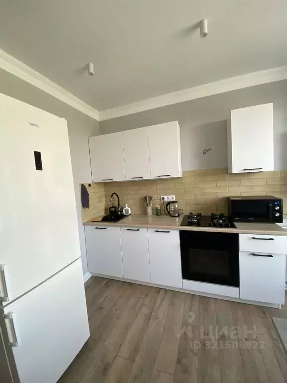 1-к кв. Ростовская область, Ростов-на-Дону ул. Бориса Слюсаря, 23с2 ... - Фото 0