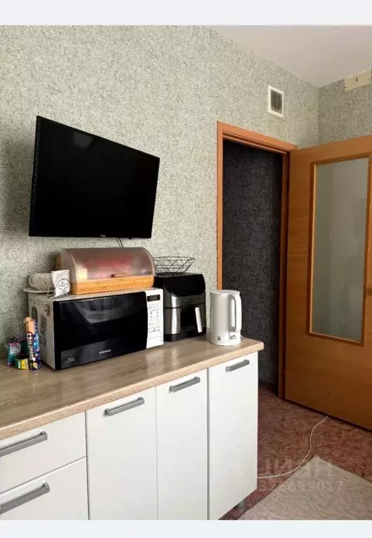 1-к кв. Омская область, Омск проезд 1-й Амурский, 5к1 (37.1 м) - Фото 2