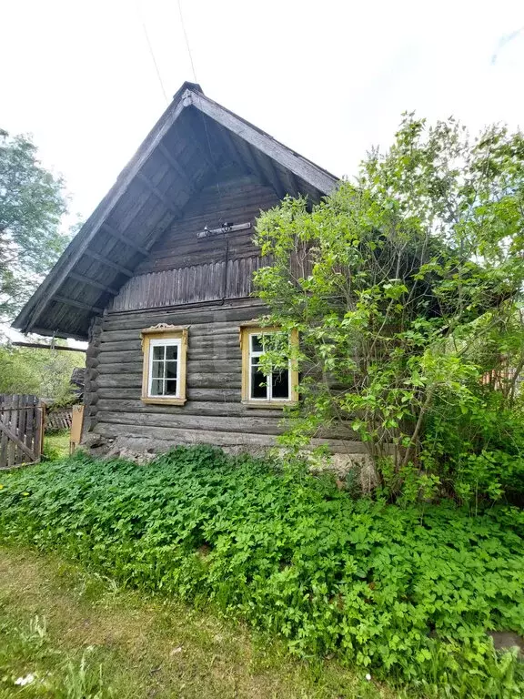 Дом в Псковская область, Печорский муниципальный округ, деревня ... - Фото 1