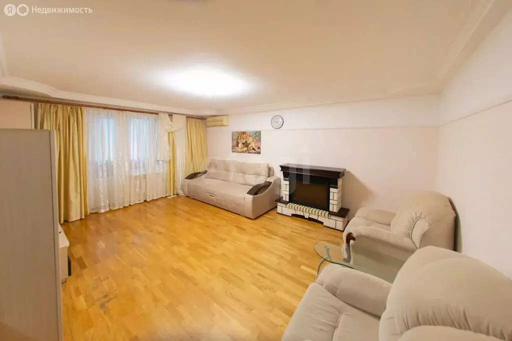 3-комнатная квартира: Альметьевск, улица Тельмана, 51 (73 м) - Фото 2