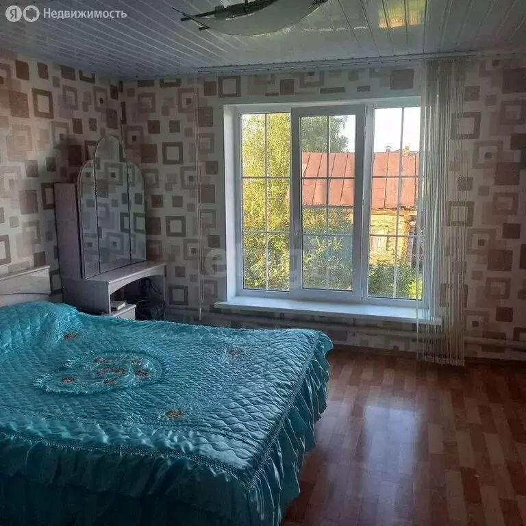 Дом в Узюково, село Узюково, улица Карла Маркса (120 м) - Фото 0